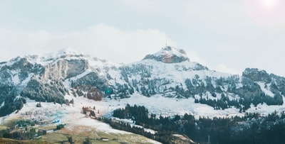 雪山